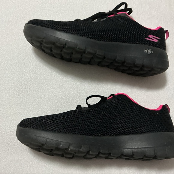 Skechers Black and Pink Women's Sneakers - Picture 3 of 10
